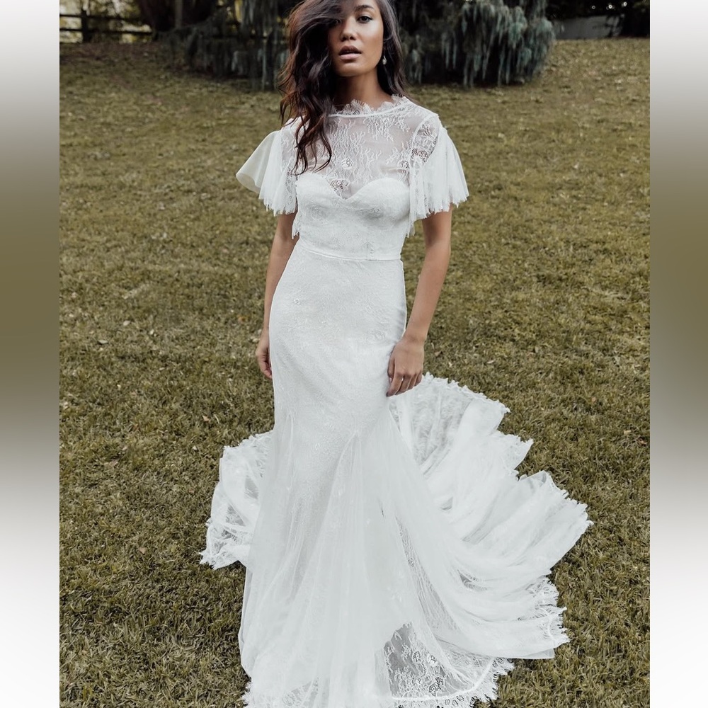 Elegant White Lace Gown